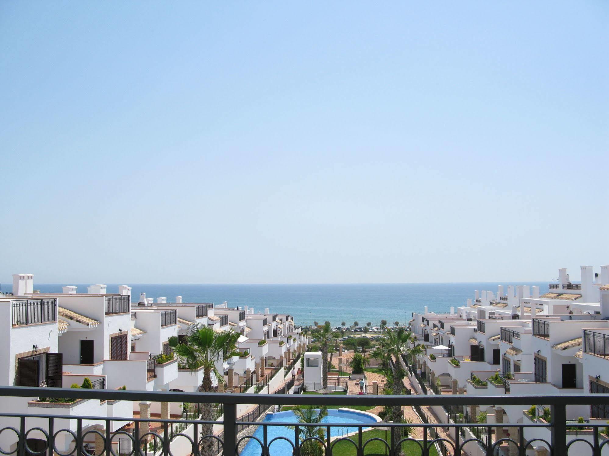 Azul Beach Mar Holidays La Mata  Exteriör bild