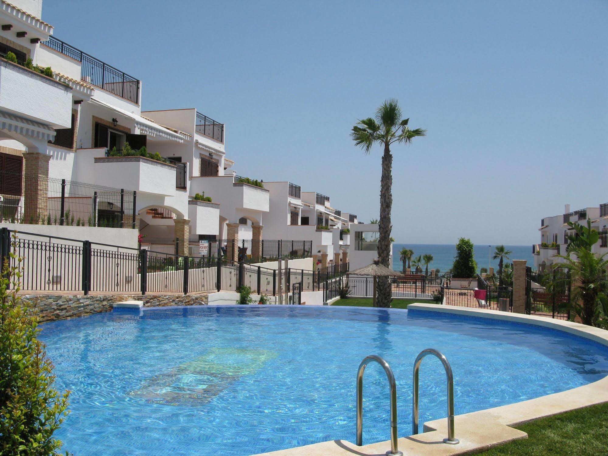 Azul Beach Mar Holidays La Mata  Exteriör bild